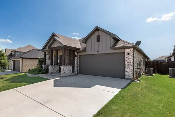 10629 Tuxinaw TRL, Fort Worth, TX 76179
