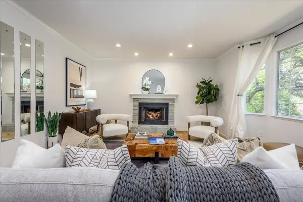 203 Sylvan WAY, Redwood City, CA 94062