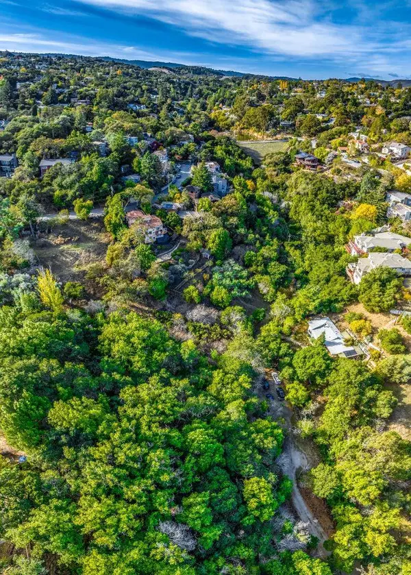 00 Canyon, Redwood City, CA 94062