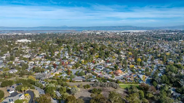 00 CYN, Redwood City, CA 94062