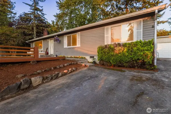 2417 S 249th PL, Kent, WA 98032