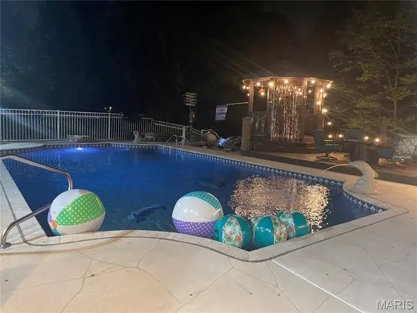 15 Windcastle DR, Unincorporated, MO 63304