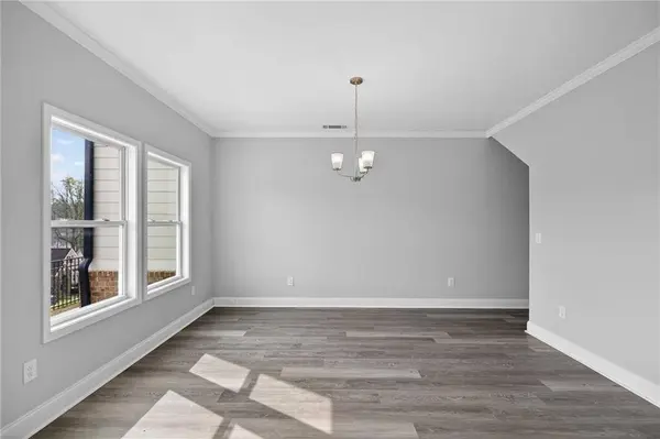 1226 Bloomsbury LN, Gainesville, GA 30501