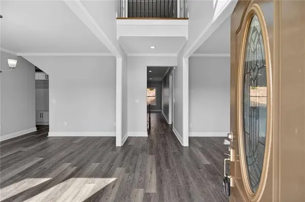 1226 Bloomsbury LN, Gainesville, GA 30501