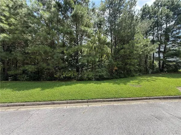 439 Longwood PL