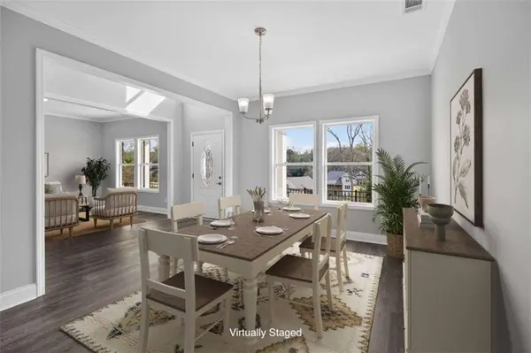 1226 Bloomsbury LN, Gainesville, GA 30501