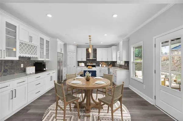 1226 Bloomsbury LN, Gainesville, GA 30501