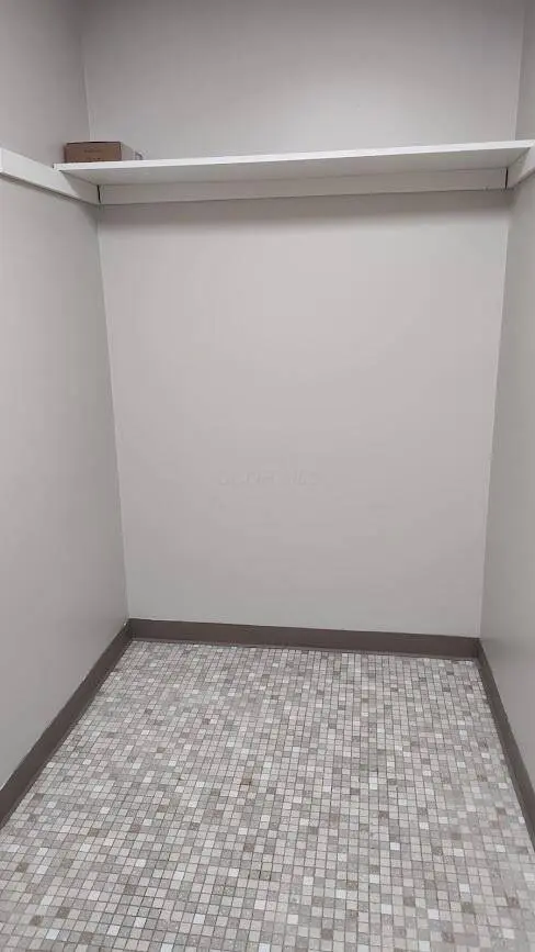 5310 E Main Street #214, Columbus, OH 43213