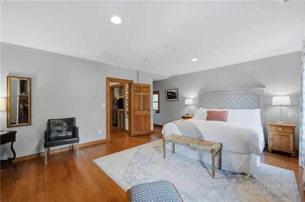 404 Old Bristol RD, Boone, NC 28607