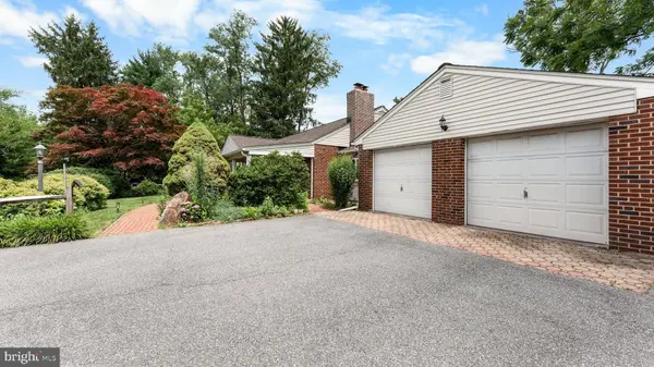 1822 FOULK RD, Wilmington, DE 19810