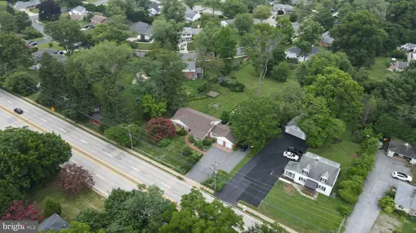 1822 FOULK RD