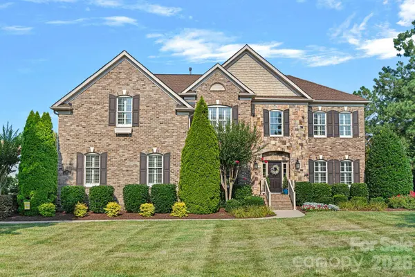 817 Wheatfield DR, Waxhaw, NC 28173