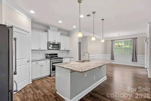 3075 Lydney CIR, Waxhaw, NC 28173