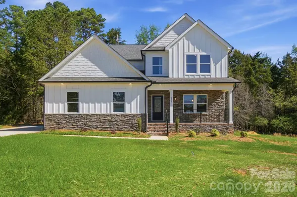 609 Muirfield DR