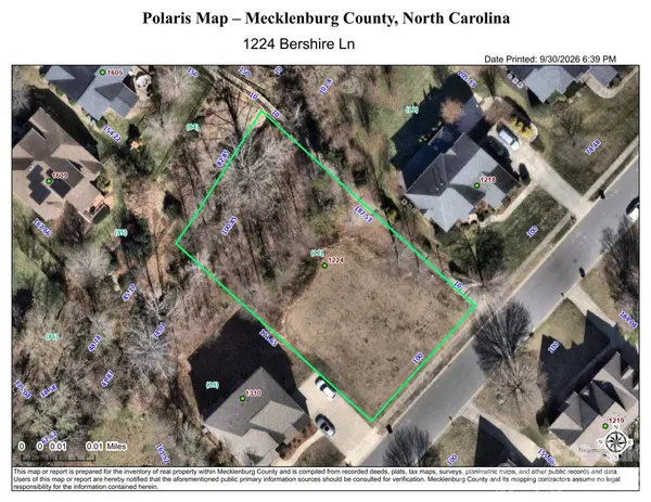 1224 Bershire LN, Charlotte, NC 28262