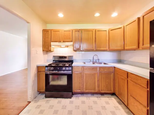 2205 220th ST, Sauk Village, IL 60411
