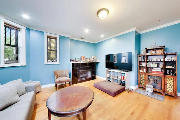 6442 N Leavitt ST #E0, Chicago, IL 60645