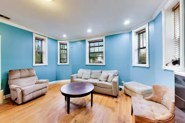 6442 N Leavitt ST #E0, Chicago, IL 60645