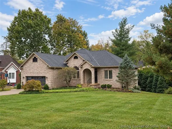 2605 Clearstream CT, New  Albany, IN 47150