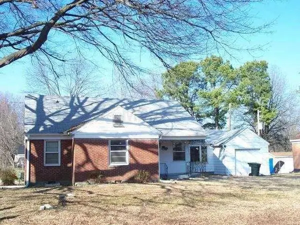 1700 WARNER DR