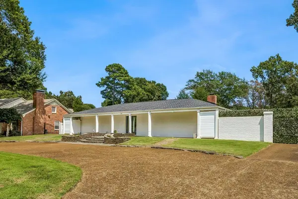178 S GROVE PARK RD, Memphis, TN 38117
