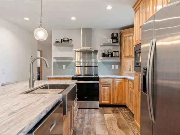 21420 Raider CIR, Crosby, MN 56441