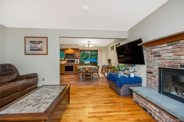 21 Sams PATH, Rocky Point, NY 11778