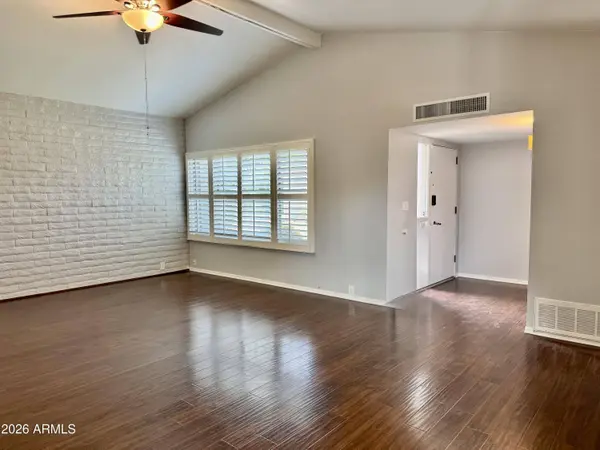 4800 N 68TH Street #120, Scottsdale, AZ 85251