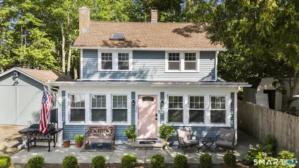 20 Bradley Avenue, Branford, CT 06405