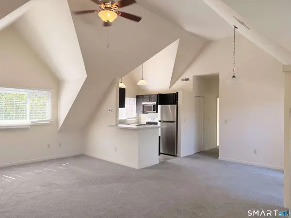117 Montoya Drive #117, Branford, CT 06405