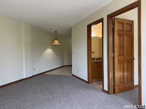 1022 Main Street #4, Branford, CT 06405