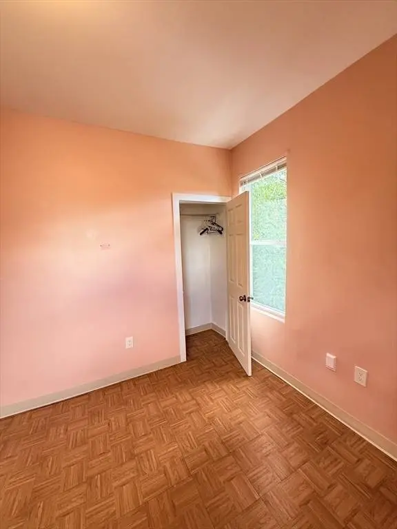 154 Stanwood St #3, Boston, MA 02121