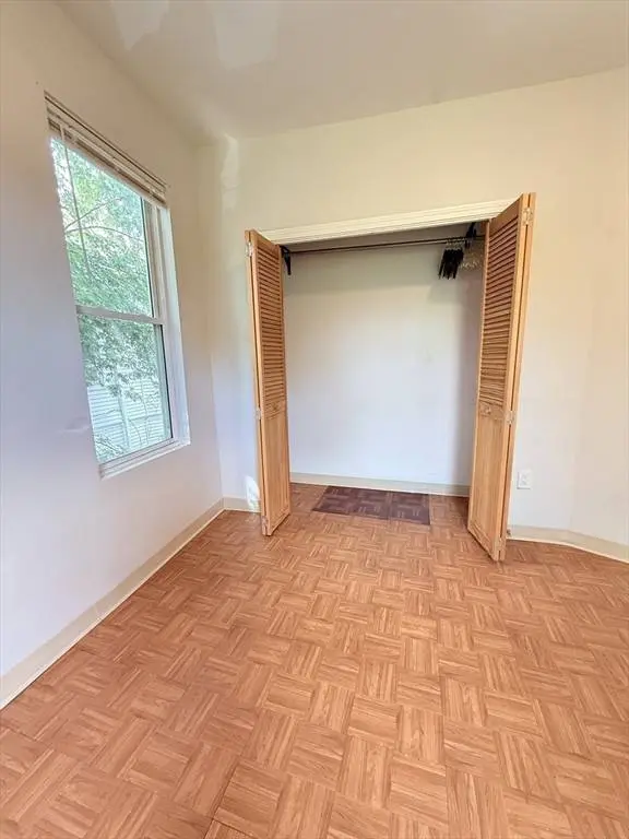 154 Stanwood St #3, Boston, MA 02121