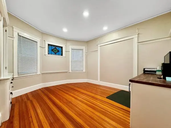 56 Dorset St #1, Boston, MA 02125