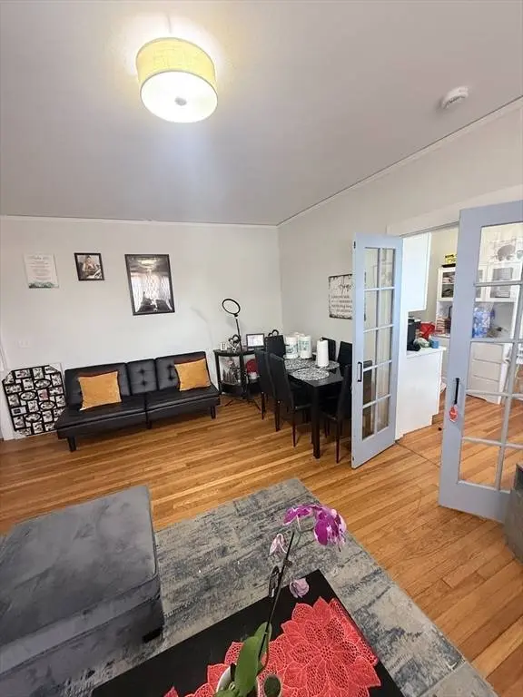 840 Massachusetts Ave #25, Arlington, MA 02476