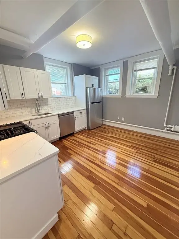 840 Massachusetts Ave #19, Arlington, MA 02476