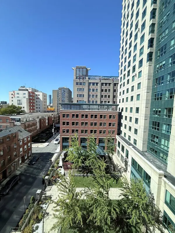 1 Nassau Street #612, Boston, MA 02111