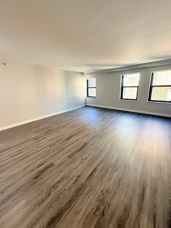 1 Nassau Street #409, Boston, MA 02111
