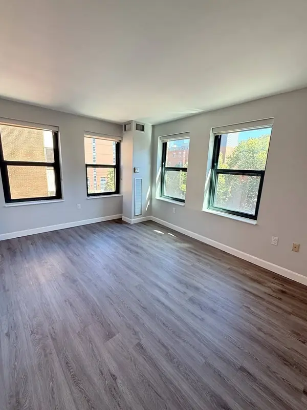 1 Nassau Street #409, Boston, MA 02111