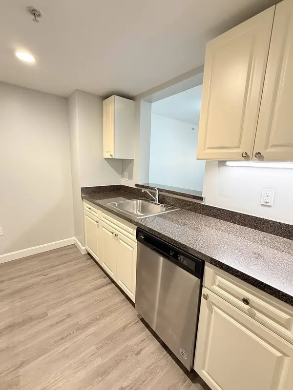 1 Nassau Street #409, Boston, MA 02111
