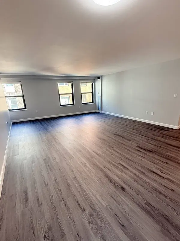 1 Nassau Street #409, Boston, MA 02111