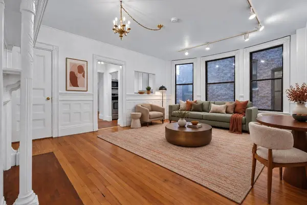 362 Commonwealth Ave #4D, Boston, MA 02115