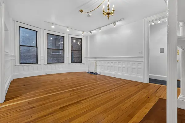 362 Commonwealth Ave #4D, Boston, MA 02115