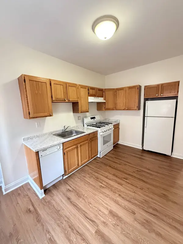 21 Hemenway St #3, Boston, MA 02115