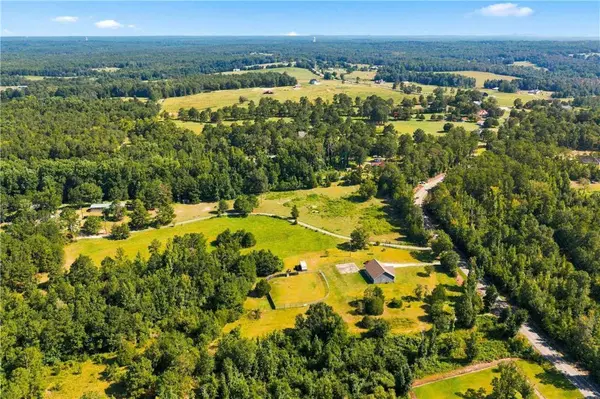 100 LEE ROAD 100, Opelika, AL 36804