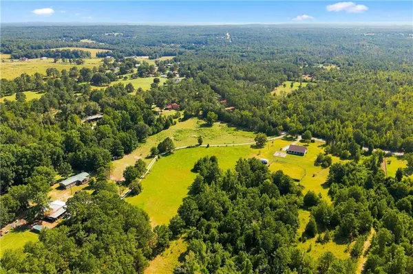 100 LEE ROAD 100, Opelika, AL 36804