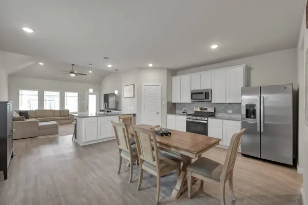 22203 Cardinal Crest LN, New Caney, TX 77357