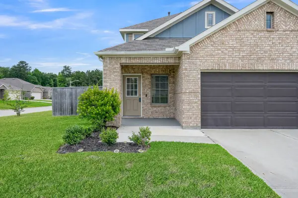 22203 Cardinal Crest LN, New Caney, TX 77357