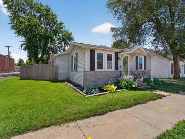 303 W Mill Street, Ossian, IN 46777-9326