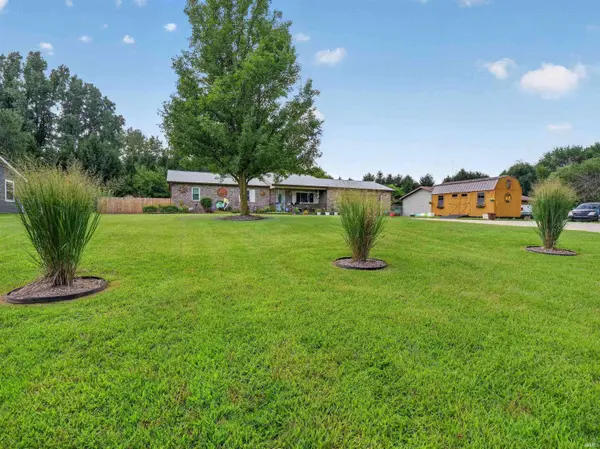 3425 W Landis Road, Angola, IN 46703-9422